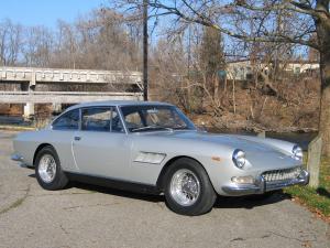 Ferrari 330 GT 2+2 1967 года
